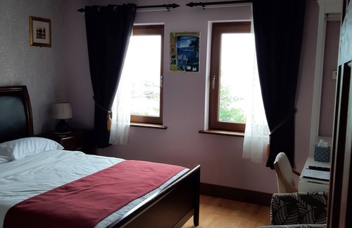 Cashel Bed & Breakfast | Rossroe Lodge B&B