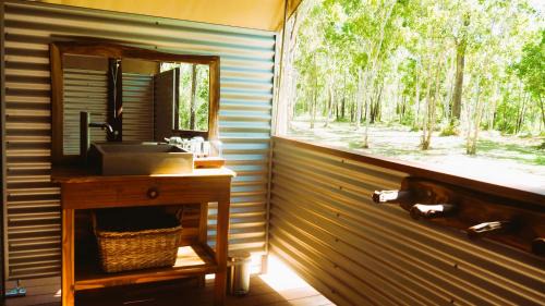 Helenvale Other | Rossville Retreat