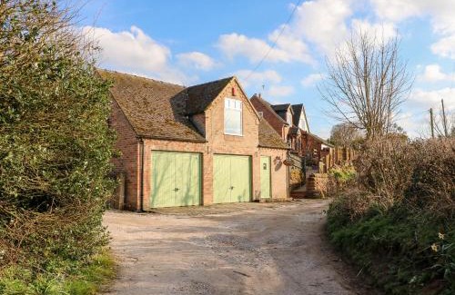 Ellastone House | Roston Retreat