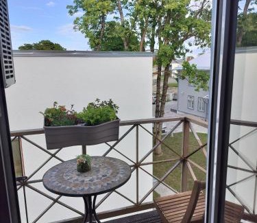 Kuressaare Apartment | Rosy Apartment near Kuressaare Castle