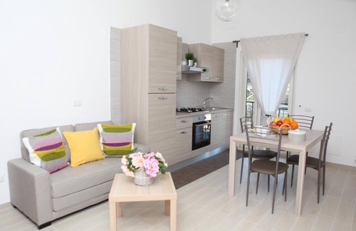 Pimonte Apartment | Rosy House - Hospitality