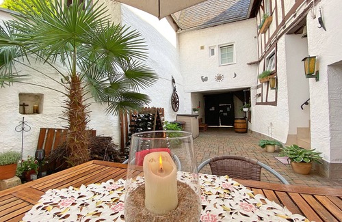 Ruedesheim am Rhein Apartment | Rote Traube I Central Rüdesheim old town I Quiet I WiFi