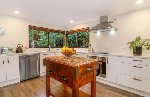 Rotorua House | Rotoiti Bay Bliss Rotorua