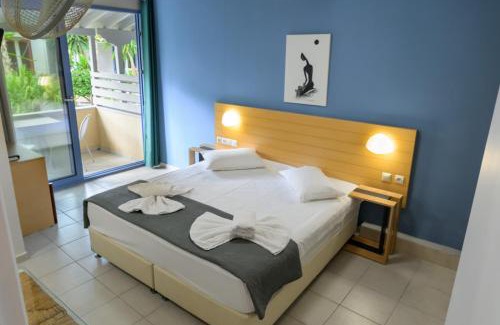 Mikros Gialos Hotel | Rouda Bay Beach Hotel