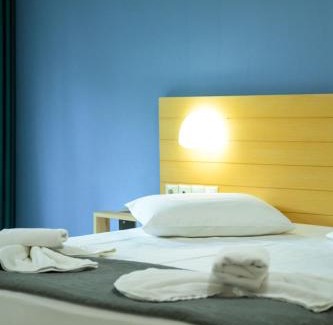 Mikros Gialos Hotel | Rouda Bay Beach Hotel