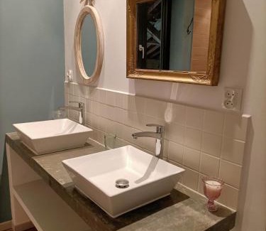 Beaumont-du-Perigord House | Rouge Tanin Cottage Private Spa Nature & Authentic Charm on a Dordogne