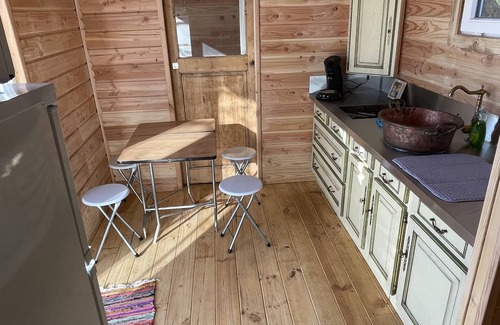 Quinson Cottage | Roulotte in the heart of the low gorges of the verdon