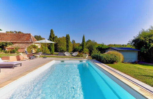 Saint-Sauveur House | Roulotte - Parking - Swimming pool access - Near Bergerac - Wifi - Terrace