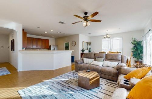 Round Rock House | Round Rock Hideaway