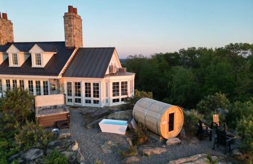 Wrightsville House | Roundtop Mansion-Breathtaking View, indoor Pool