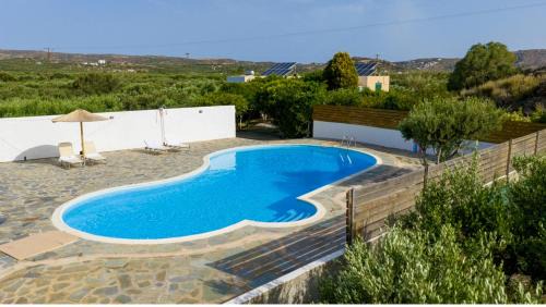 Vigla Apartment | Rousolakos Pool Apartments