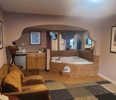 Southern View Hotel | Route 66 Hotel, Southern View, Illinois