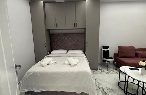 Korce Apartment | Rovena Rooms