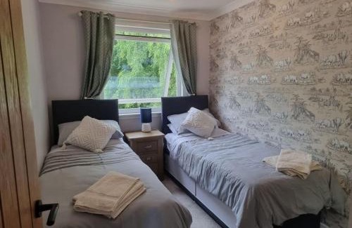 North Kessock House | Rowanlea Cottage