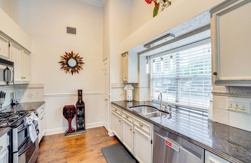 Rowlett House | Rowlett Escape w/Fire Pit & Lake Views