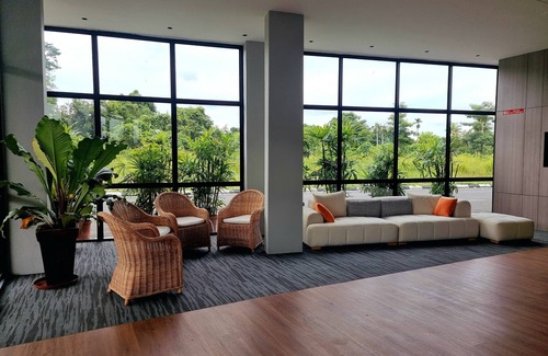 Kuching Hotel | ROXY HOTEL MALIHAH