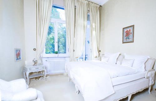 Baden Baden Old Town Apartment | Royal Apartment City Center Baden-Baden