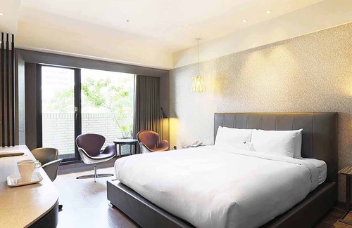 Gushan District Hotel | Royal Group Hotel Minghua Branch