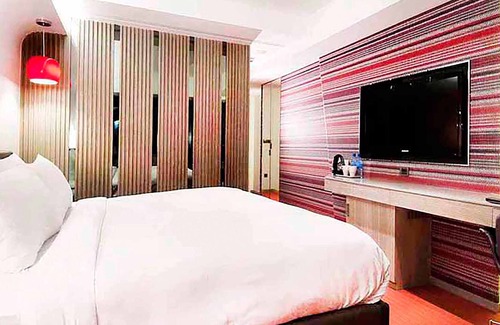 Cianjin District Hotel | Royal Hotel Group Central Park Branch