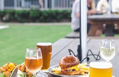 Kew Hotel | Royal Hotel Kew