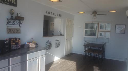 Casper Hotel | Royal Inn Casper