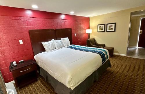 Clearwater Hotel | Royal Inn - North Augusta - Home Of The Masters - Augusta Downtown