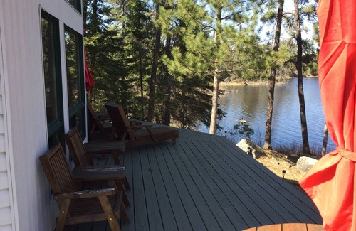 Northern Ontario Cottage | Royal Lake Cabin