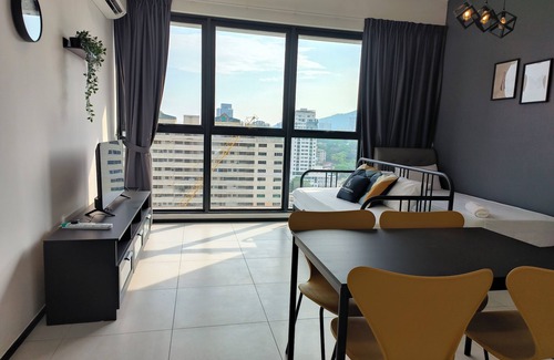George Town Apartment | Royal Luxury apartment in Georgetown (3BR-10PAX)