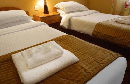 Dunbar Hotel | Royal Mackintosh Hotel
