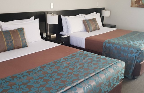 Miles Hotel | Royal Motel Miles