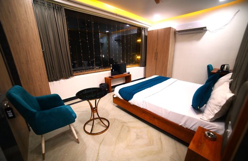 Bhiwani Hotel | Royal Palace