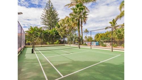 Palm Beach Apartment | Royal Palm 19