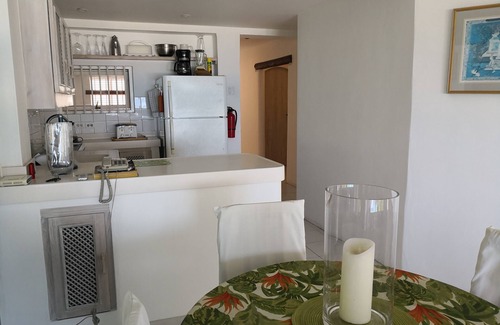 Bayville Apartment | Royal Palm, on the Beach, Penthouse Suite