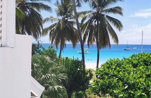 Bayville Apartment | Royal Palm, on the Beach, Penthouse Suite
