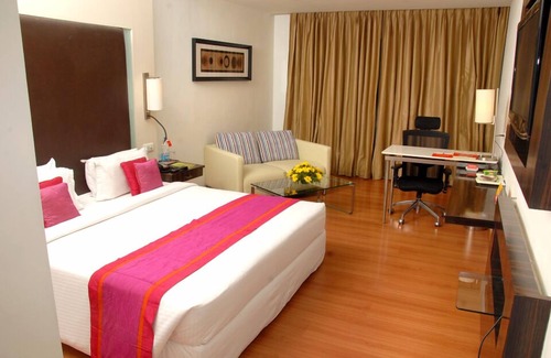 Kakinada Hotel | Royal Park