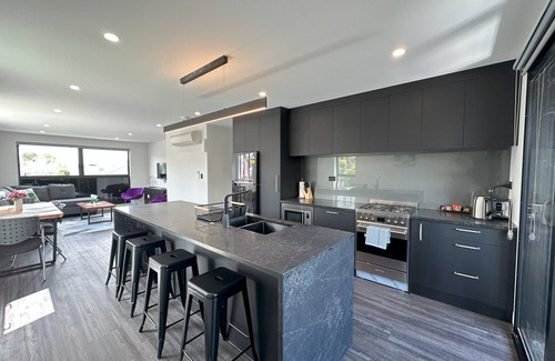 Royal Oak Apartment | Royal Residency