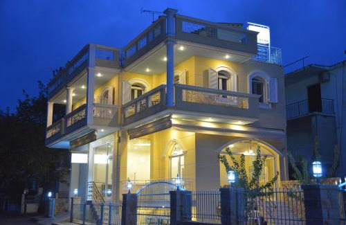 Edipsos Apartment | Royal's Studios