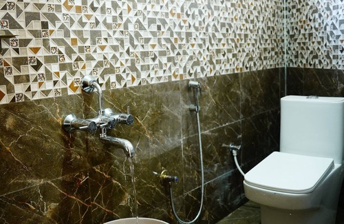 Bellandur Hotel | Royal Suites