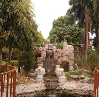Sauraha Resort | Royal Tiger Luxury Resort