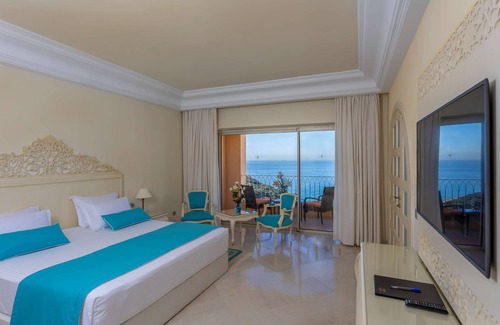 Qurbus Hotel | Royal Tulip Korbous Bay Thalasso & Springs