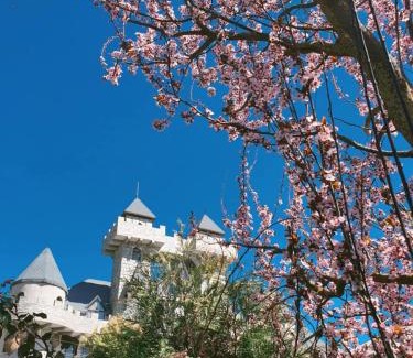 Garmen Bed & Breakfast | Royal Valentina Castle