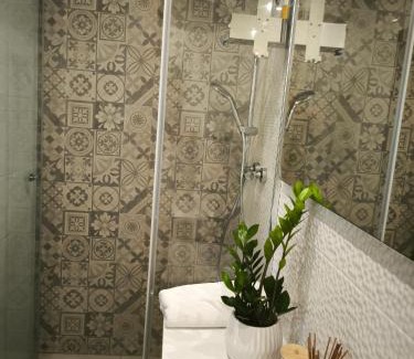 City Centre Apartment | Royal Velour Apartment - Near ICE, Wawel Castle, Riverside and Old Town