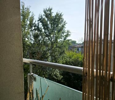 City Centre Apartment | Royal Velour Apartment - Near ICE, Wawel Castle, Riverside and Old Town