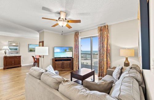 Arcadian Shores House | Royale Palms #1906 - Carlos & Terry's