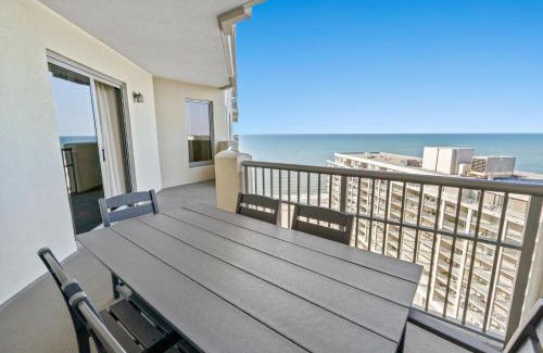 Arcadian Shores House | Royale Palms #1906 - Carlos & Terry's