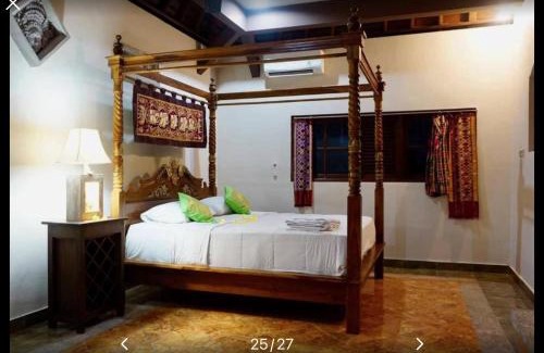 Batuan House | Royen Balinese Family Guest House- Traditional Batuan Homestay