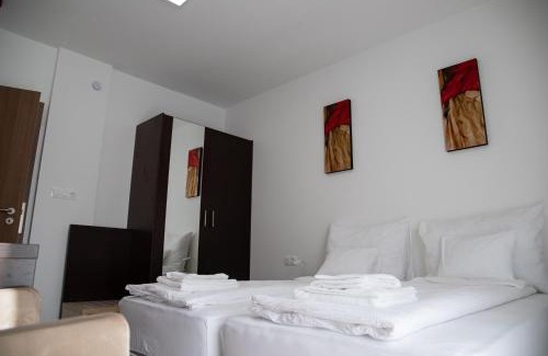 Morahalom Apartment | Rozmaring Apartmanház