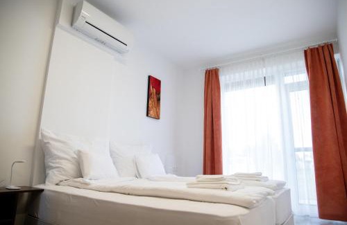 Morahalom Apartment | Rozmaring Apartmanház