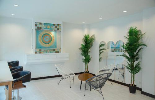 Ban Phaeo Hotel | RQ Phuket Kalim Beach Blue Horizon