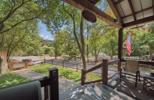 New Braunfels House | RR 7465 Lil Kahuna